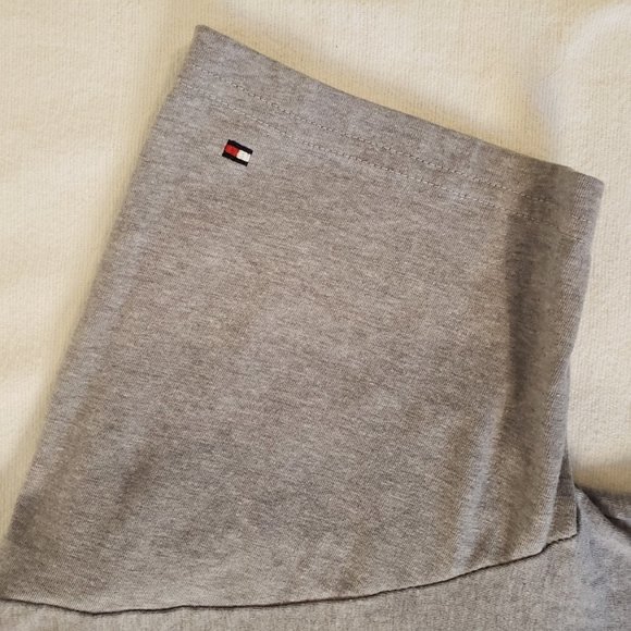 Tommy Hilfiger Tee Vintage SPELLOUT T Shirt Unisex Size Large 16-18 - Picture 5 of 8